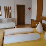 Klausnerhof Garni Hotel 3*