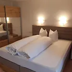 Klausnerhof Garni Hotel Seefeld in Tirol