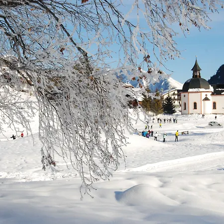 Klausnerhof Garni Hotell 3*