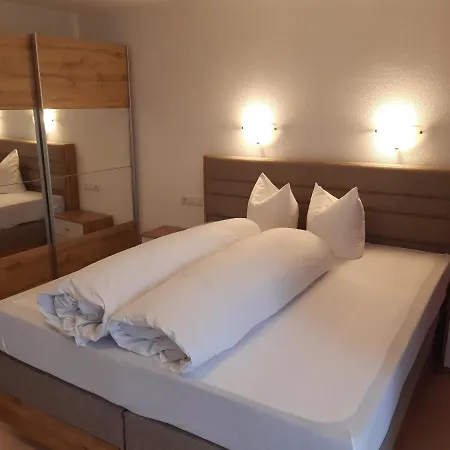 Klausnerhof Garni Hotell Seefeld in Tirol