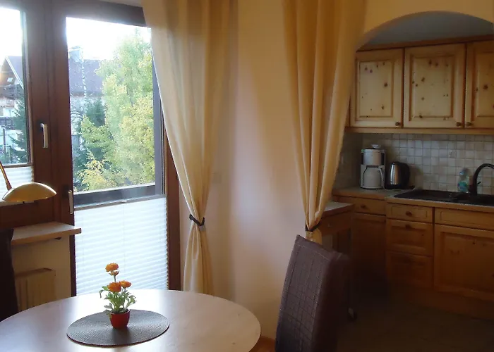 فندق لاندهاوس كلوسنيرهوف غارني