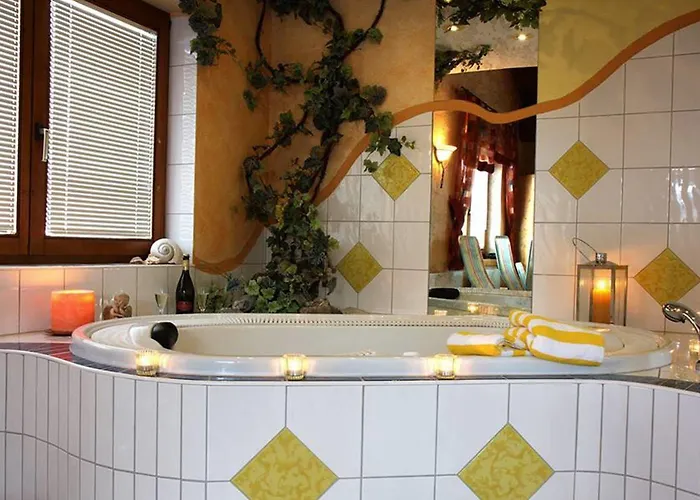 لاندهاوس كلوسنيرهوف غارني سيفيلد ان تيرول