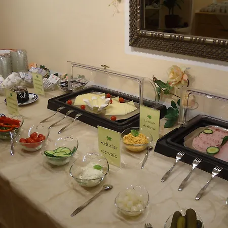 Hotel Klausnerhof Garni Seefeld in Tirol